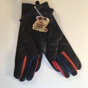 NWT Womens M faux leather driving gloves with trim